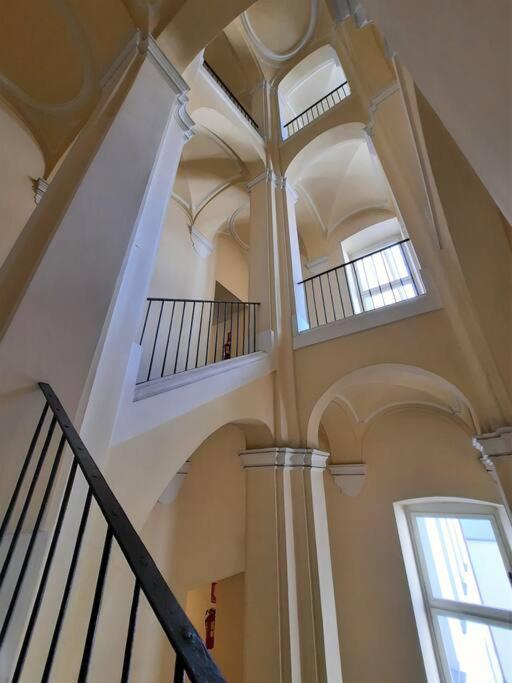 Loft Luxury - Piazza Castello Porta Susa Turin Luaran gambar